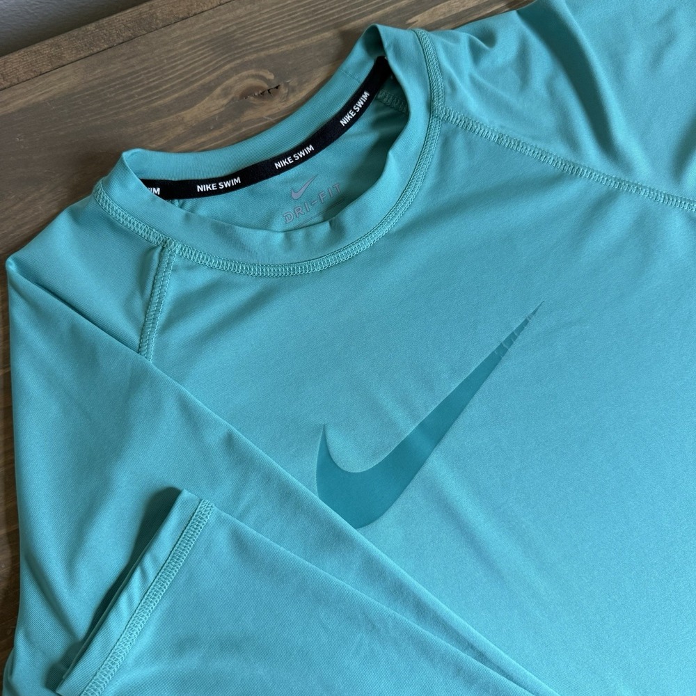 Nike Women's Large Swim Logo Long‎ Sleeve Rash Guard Top T-Shirt Pool Summer